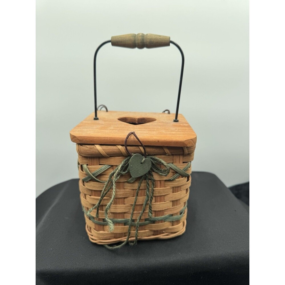 1980’s Basket Tissue Holder